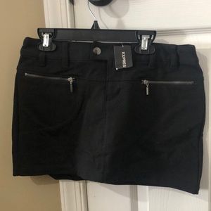 Black dress skirt from express